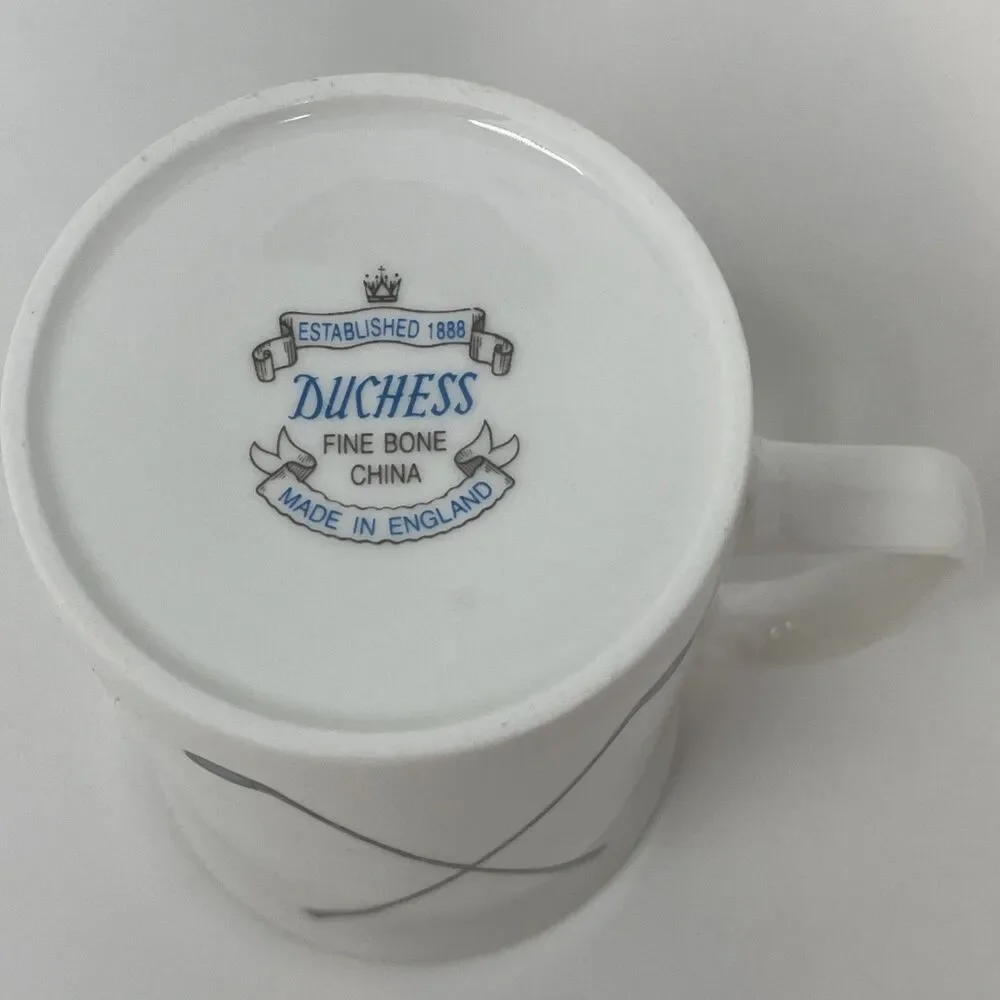 Duchess, Made in England, Fine Bone China Coffee Mug Golf Mug Established 1888